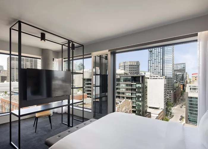 Hotel Monville Montreal